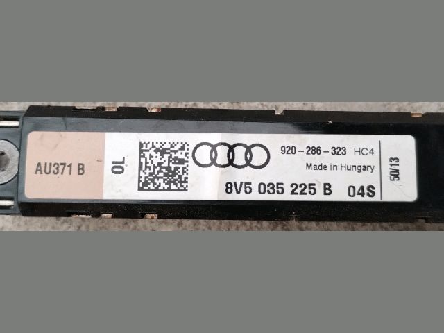bontott AUDI A3 Antenna Erősítő