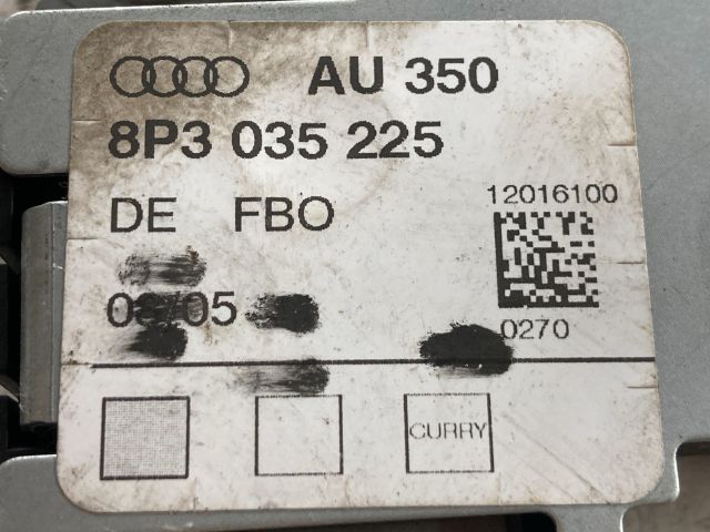bontott AUDI A3 Antenna Erősítő