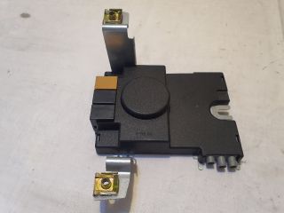 bontott AUDI A3 Antenna Erősítő