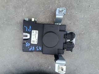 bontott AUDI A3 Antenna Erősítő