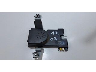 bontott AUDI A3 Antenna Erősítő