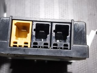 bontott AUDI A3 Antenna Erősítő