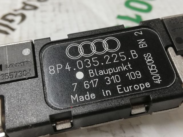 bontott AUDI A3 Antenna Erősítő