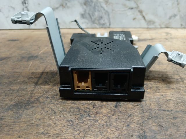 bontott AUDI A3 Antenna Erősítő