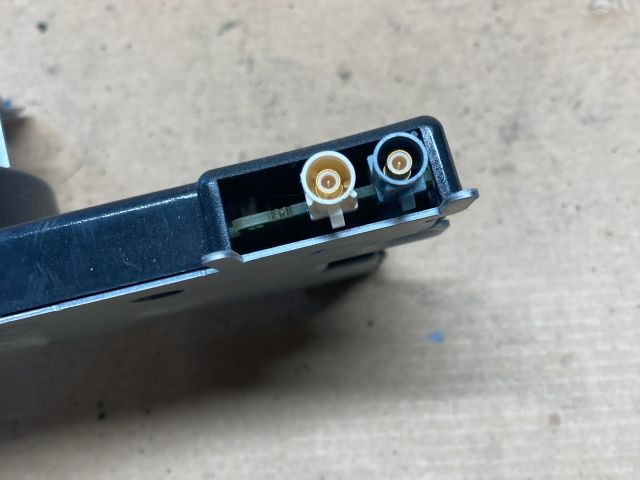 bontott AUDI A3 Antenna Erősítő