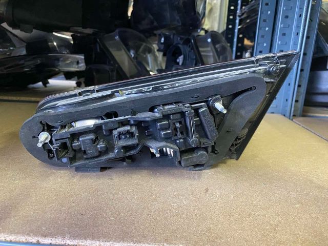 bontott AUDI A3 Bal Belső Hátsó Lámpa