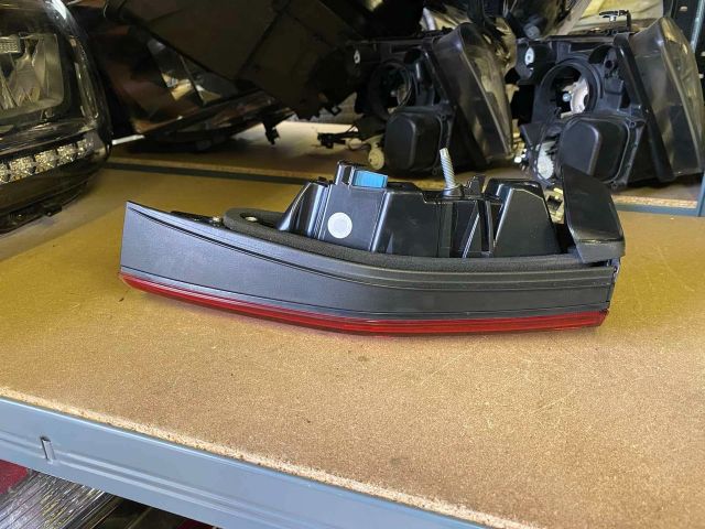 bontott AUDI A3 Bal Belső Hátsó Lámpa