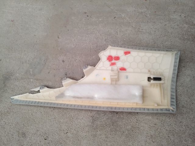 bontott AUDI A3 Bal C Oszlop Burkolat