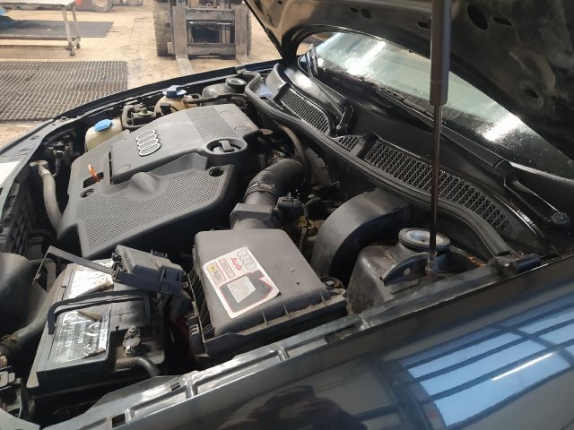 bontott AUDI A3 Bal C Oszlop Oldalablak Üveg