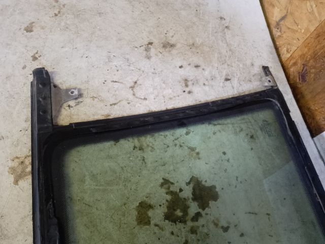 bontott AUDI A3 Bal C Oszlop Oldalablak Üveg