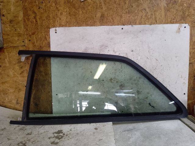 bontott AUDI A3 Bal C Oszlop Oldalablak Üveg