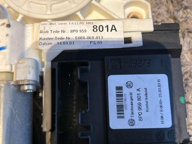 bontott AUDI A3 Bal első Ablakemelő Motor