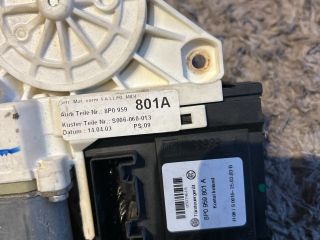 bontott AUDI A3 Bal első Ablakemelő Motor