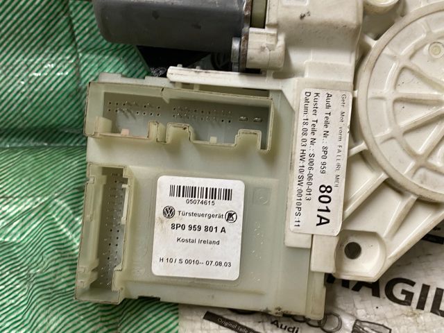 bontott AUDI A3 Bal első Ablakemelő Motor