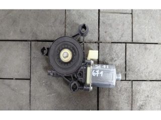 bontott AUDI A3 Bal első Ablakemelő Motor