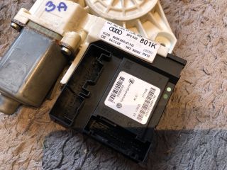 bontott AUDI A3 Bal első Ablakemelő Motor