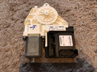 bontott AUDI A3 Bal első Ablakemelő Motor