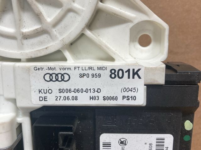 bontott AUDI A3 Bal első Ablakemelő Motor