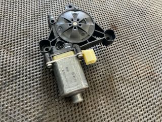 bontott AUDI A3 Bal első Ablakemelő Motor