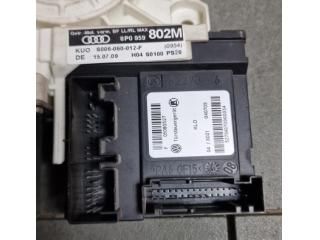 bontott AUDI A3 Bal első Ablakemelő Motor