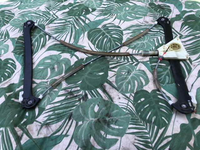 bontott AUDI A3 Bal első Ablakemelő Szerkezet (Elektromos)