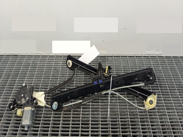 bontott AUDI A3 Bal első Ablakemelő Szerkezet (Elektromos)