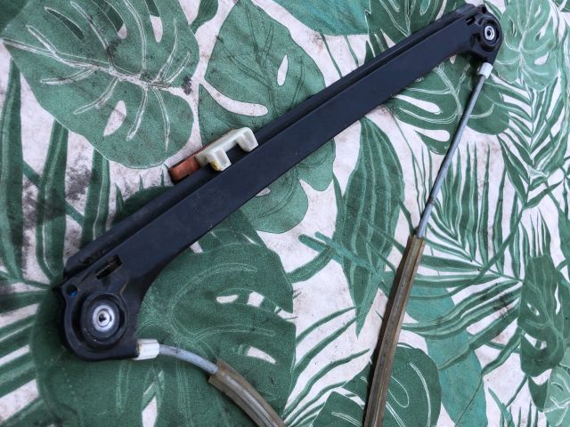 bontott AUDI A3 Bal első Ablakemelő Szerkezet (Elektromos)