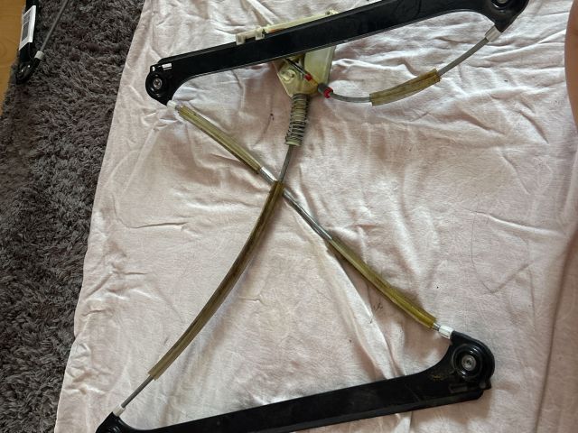 bontott AUDI A3 Bal első Ablakemelő Szerkezet (Elektromos)