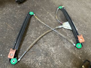 bontott AUDI A3 Bal első Ablakemelő Szerkezet (Elektromos)