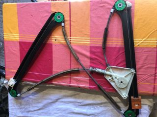 bontott AUDI A3 Bal első Ablakemelő Szerkezet (Elektromos)