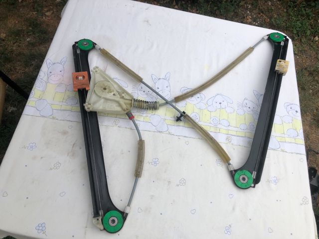 bontott AUDI A3 Bal első Ablakemelő Szerkezet (Elektromos)