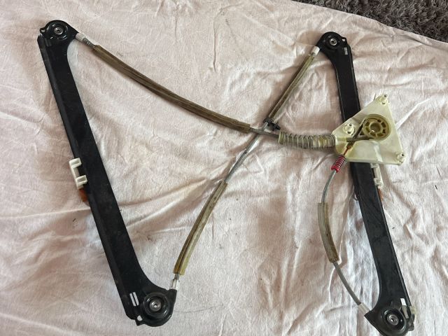 bontott AUDI A3 Bal első Ablakemelő Szerkezet (Elektromos)