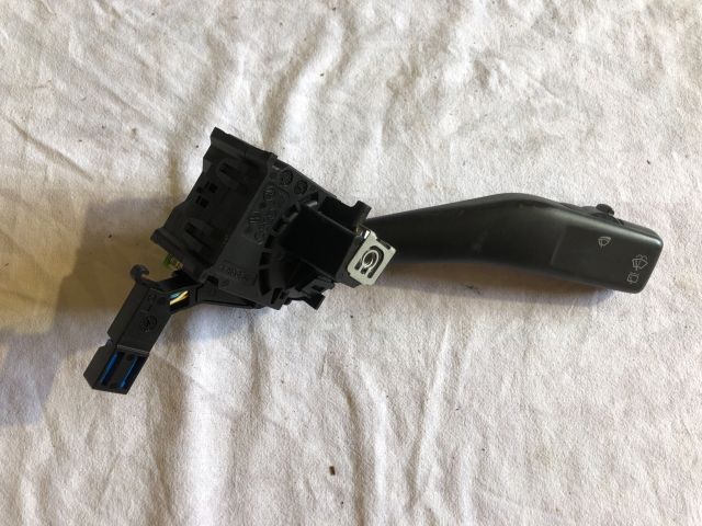 bontott AUDI A3 Bal első Ablaktörlő Kar