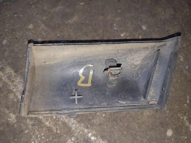 bontott AUDI A3 Bal első Ajtó Díszléc