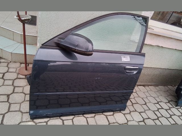 bontott AUDI A3 Bal első Ajtó (Részeivel)