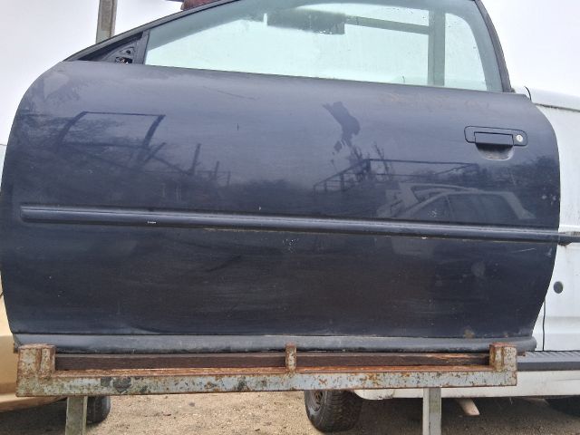 bontott AUDI A3 Bal első Ajtó (Részeivel)