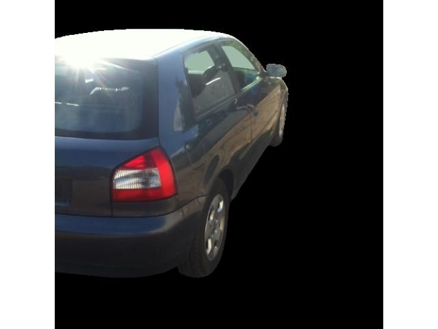 bontott AUDI A3 Bal első Ajtó (Üres lemez)