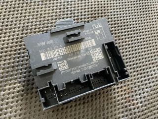 bontott AUDI A3 Bal első Ajtó Vezérlőegység