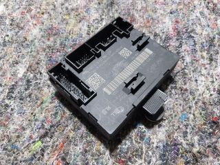 bontott AUDI A3 Bal első Ajtó Vezérlőegység