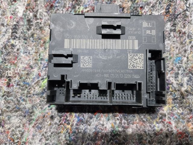 bontott AUDI A3 Bal első Ajtó Vezérlőegység