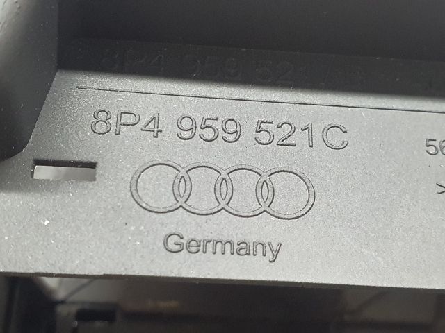 bontott AUDI A3 Bal első Ajtóbehúzó