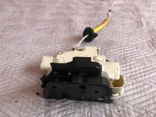 bontott AUDI A3 Bal első Ajtózár