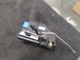 bontott AUDI A3 Bal első Ajtózár