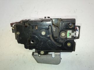 bontott AUDI A3 Bal első Ajtózár