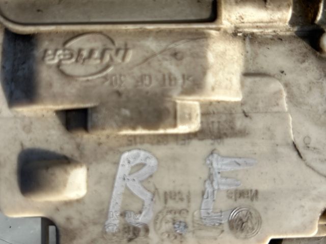 bontott AUDI A3 Bal első Ajtózár