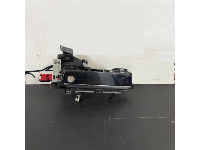 bontott AUDI A3 Bal első Ajtózár