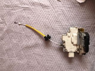 bontott AUDI A3 Bal első Ajtózár