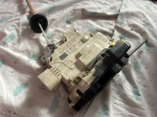 bontott AUDI A3 Bal első Ajtózár