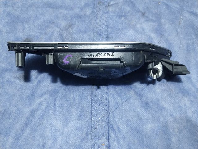 bontott AUDI A3 Bal első Belső Kilincs