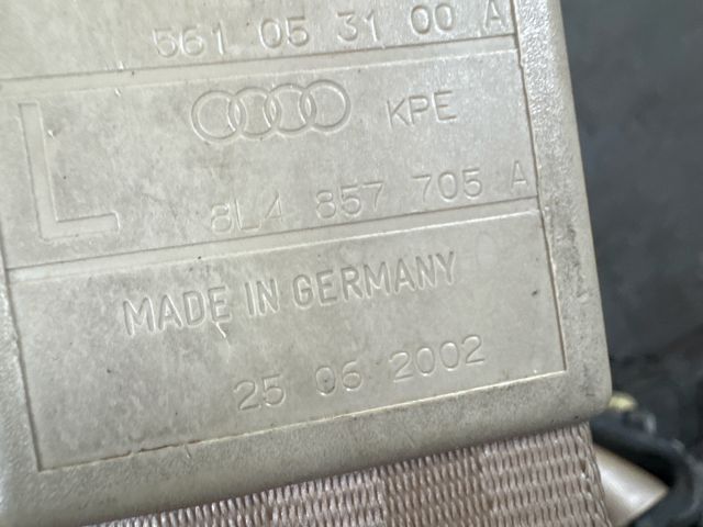 bontott AUDI A3 Bal első Biztonsági Öv